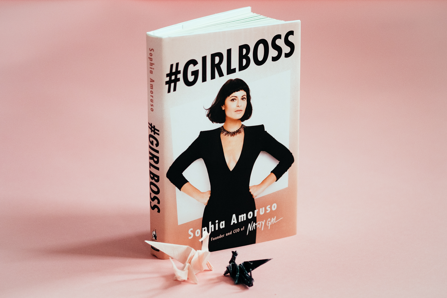 GIRLBOSS_Mel_Had_Tea_Review